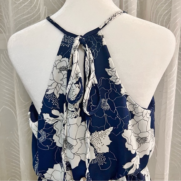 Altar’d State Navy Floral Keyhole Maxi Dress - Picture 3 of 4